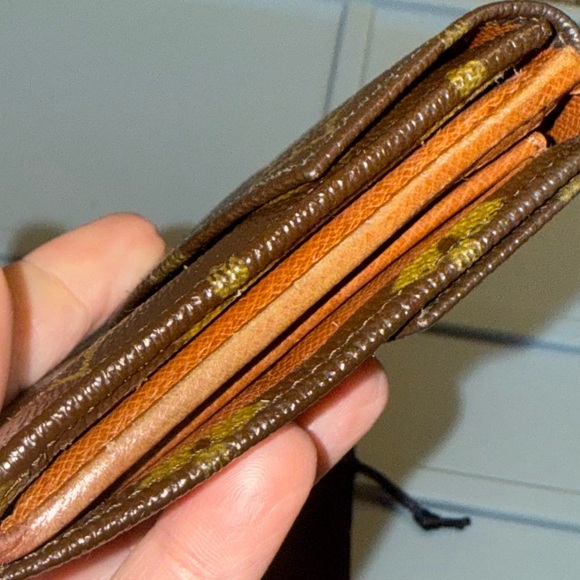 Louis Vuitton Vintage Monogram Bifold Wallet - Picture 13 of 14